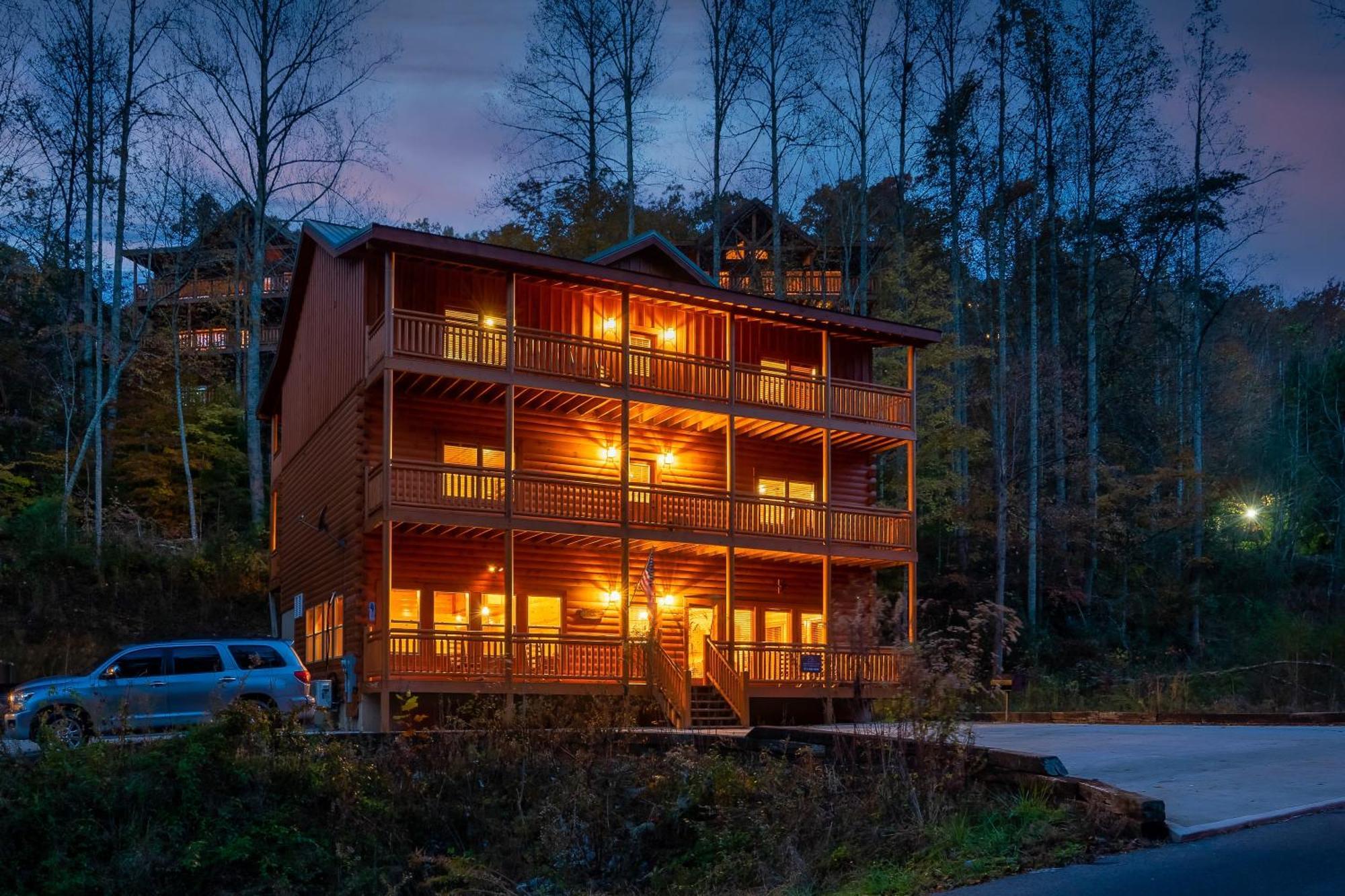 Doublehead Lodge Pigeon Forge Exterior photo